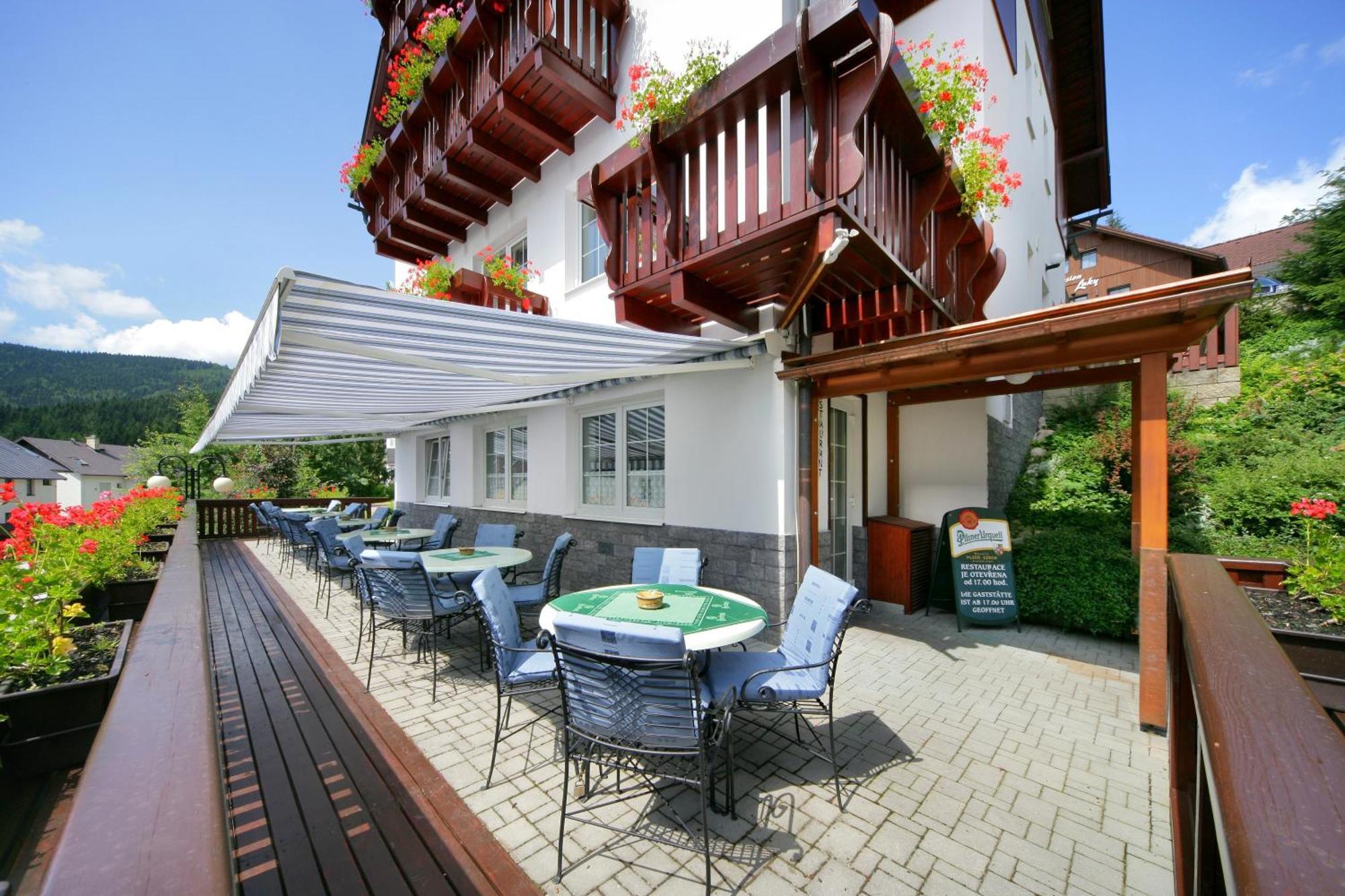 Pension Alba Spindleruv Mlyn Exterior photo